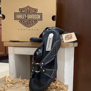 🖤 Harley-Davidson Black Leather Slide Sandals 🖤 NWT | Studded | Biker Chic